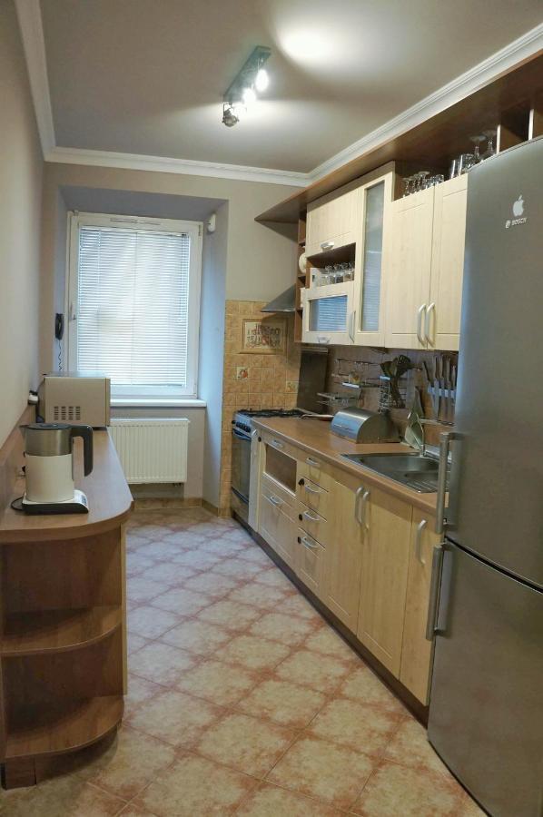 Apartments On Rynok Square, The Heart Of The City Lviv Ngoại thất bức ảnh